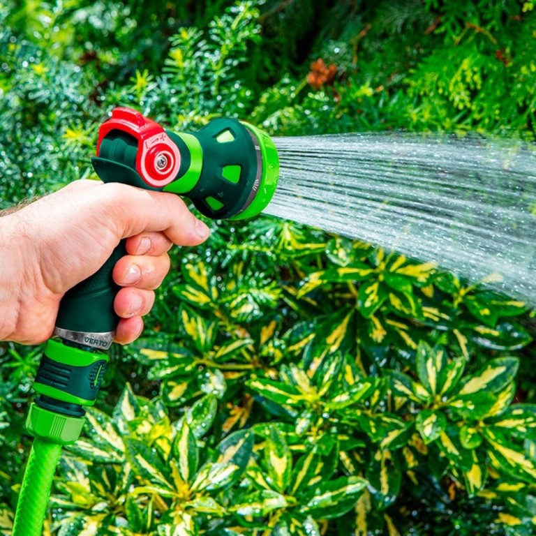 VERTO - Öntözőpisztoly, 8 funkciós, szabályozható