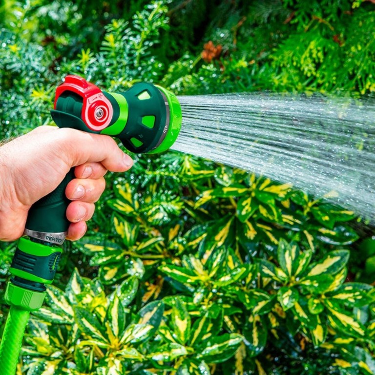 VERTO - Öntözőpisztoly, 1/2-os csatlakozókkal, 4 darabos, szabályozható